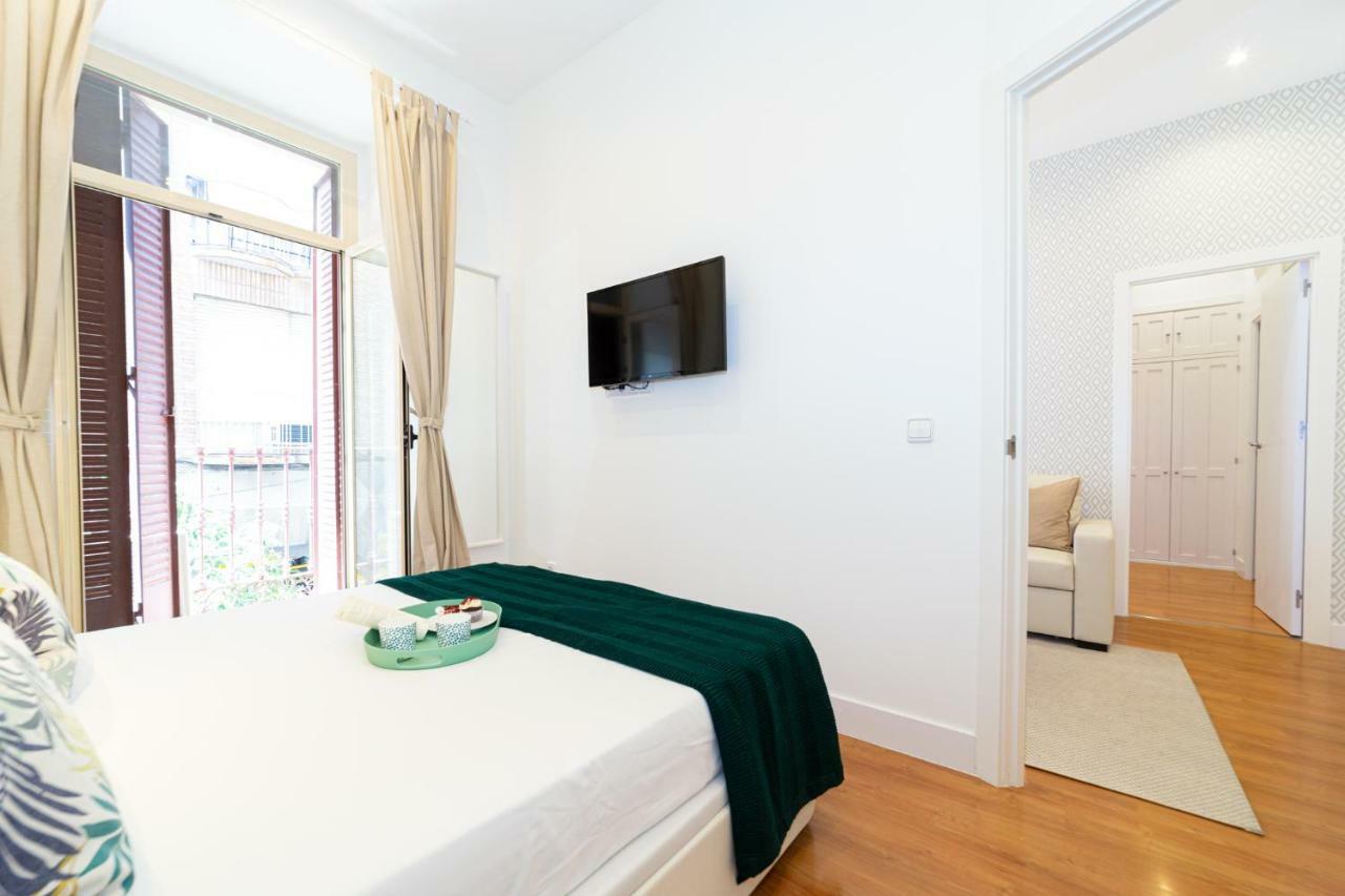 Ferienwohnung Fuencarral Madrid Exterior foto